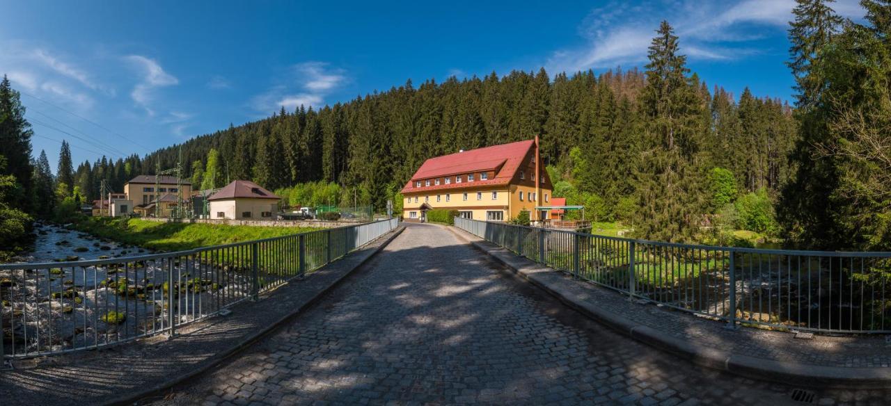 Chata Cenkovka Srní Esterno foto